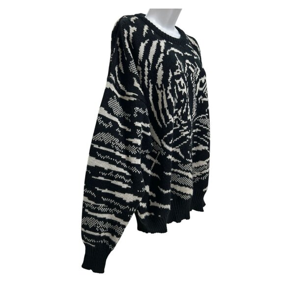 Vintage Y2K Black White Oversized Tiger Sweater Knit Retro Crewneck Italy Chunky - Picture 4 of 13